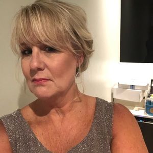 Meet your Posher, Alison